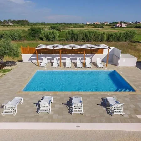 Ani - With Pool Appartement